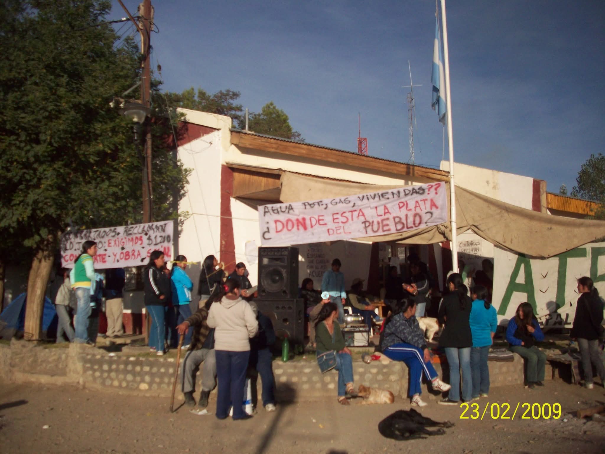 Las Coloradas durante los años de la crisis social e institucional