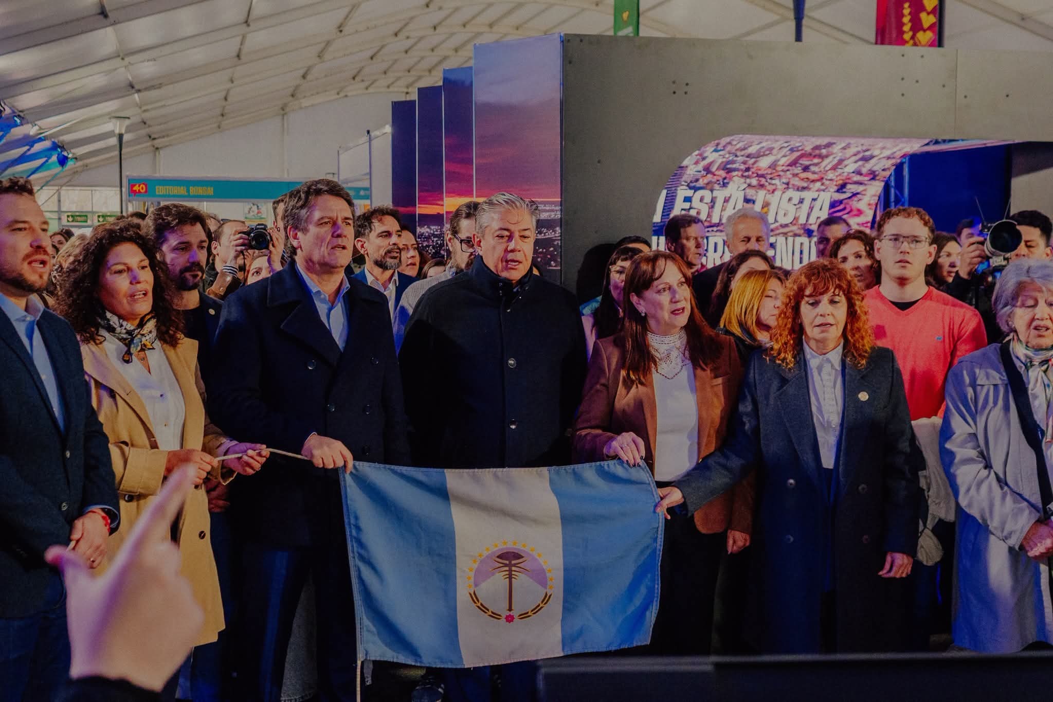 Inauguración de la Feria Internacional del Libro de Neuquén 2026.